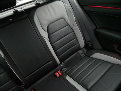 Used 2022 Volkswagen GTI SE image 14