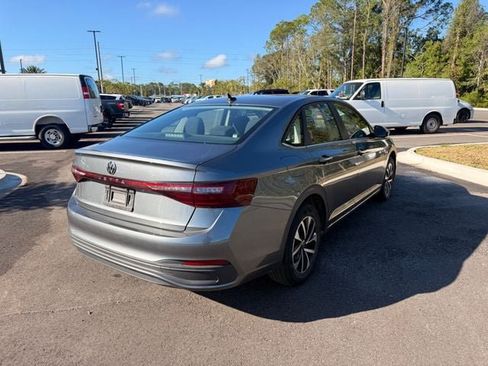 Used 2025 Volkswagen Jetta S FWD image 17