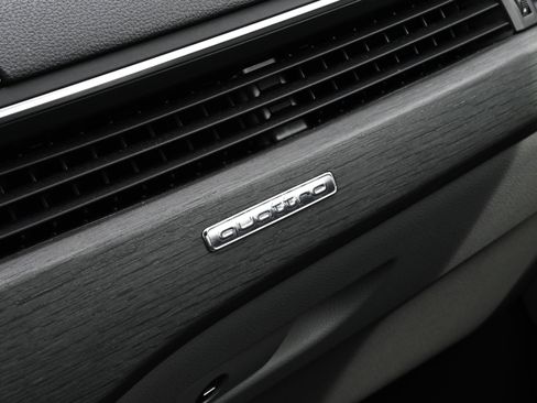 Used 2020 Audi A4 2.0T Premium Plus w/ Premium Plus Package image 22