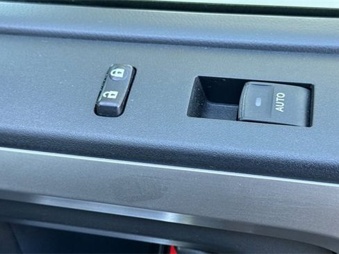 Used 2022 Toyota 4Runner SR5 Premium image 22