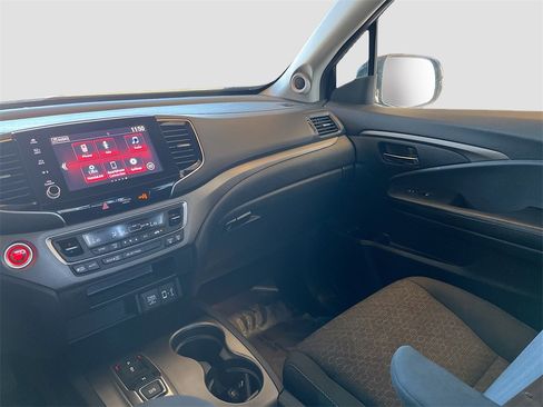 Used 2023 Honda Ridgeline Sport image 21