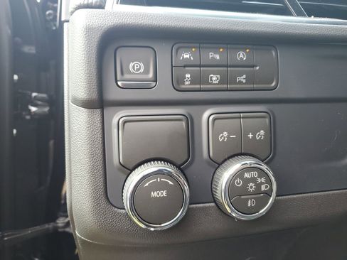 New 2026 Chevrolet Suburban RST w/ Comfort Package image 26