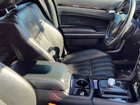 Used 2021 Chrysler 300 S w/ S Model Appearance Package image 12