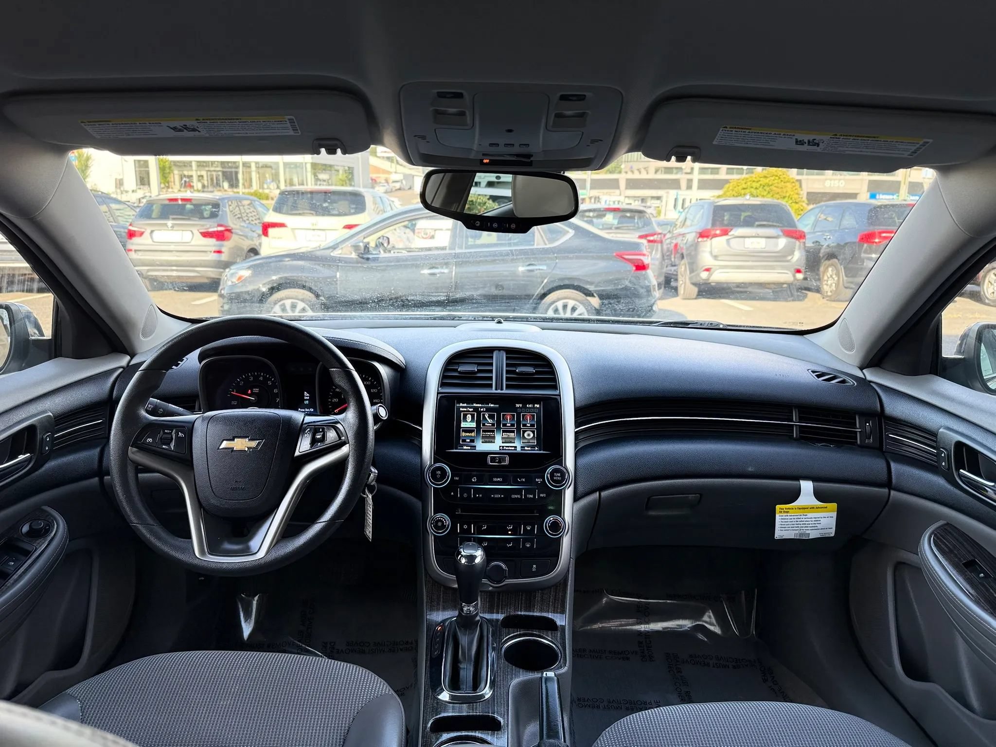 Used 2015 Chevrolet Malibu LT w/ Power Convenience Package FWD image 10