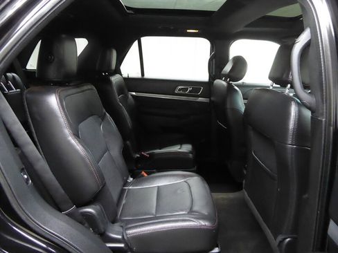 Used 2016 Ford Explorer Sport w/ Equipment Group 401A image 33
