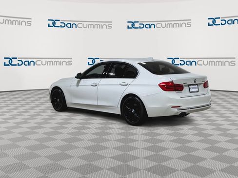 Used 2018 BMW 330i xDrive Sedan AWD/4WD image 6