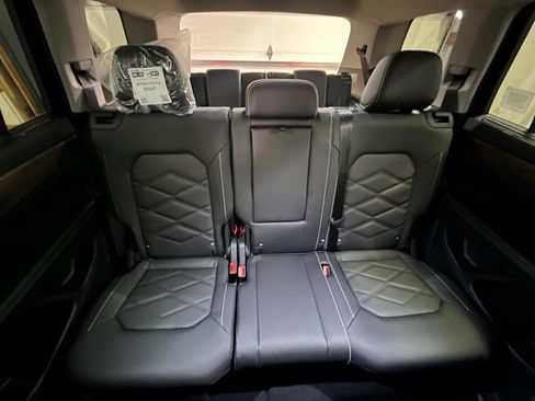 New 2026 Volkswagen Atlas SE image 23