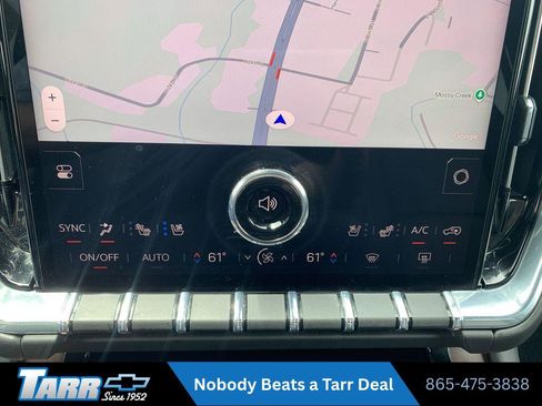 Used 2025 GMC Yukon Denali AWD/4WD image 16