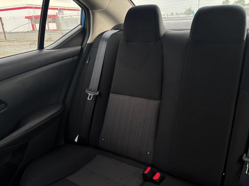 Used 2025 Nissan Sentra SV FWD image 34