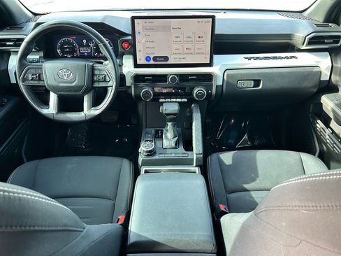Certified 2024 Toyota Tacoma TRD Off-Road AWD/4WD image 23