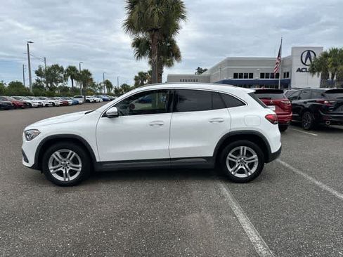 Used 2023 Mercedes-Benz GLA 250 4MATIC image 11