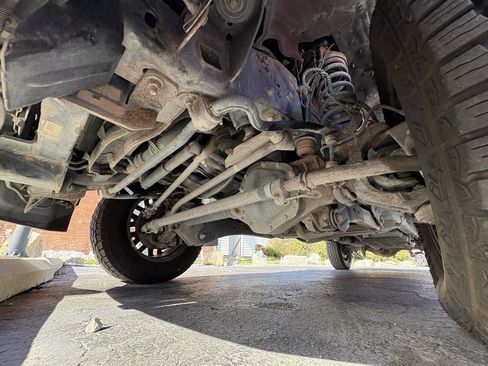 Used 2017 Ford F250 Lariat w/ Lariat Ultimate Package image 44