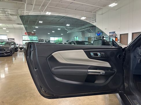 Used 2024 Ford Mustang GT Premium RWD image 10