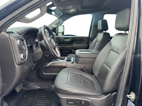 Used 2022 GMC Sierra 3500 SLT w/ SLT Preferred Package AWD/4WD image 10