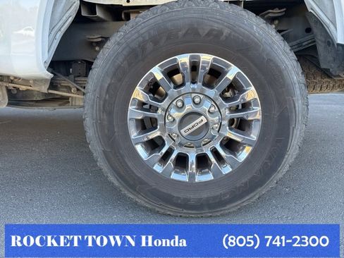 Used 2022 Ford F350 XLT w/ XLT Premium Package image 26