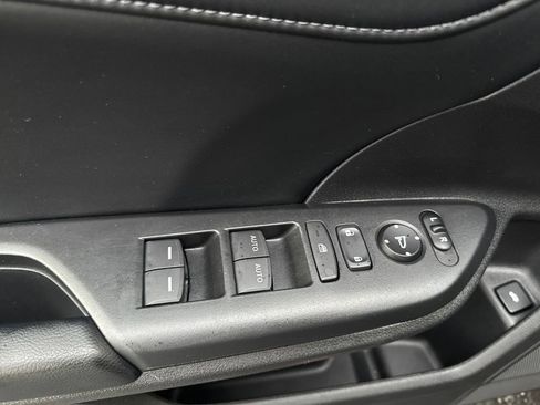 Used 2022 Honda Insight Touring image 11