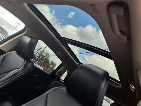Certified 2023 Lincoln Nautilus Reserve AWD/4WD image 7