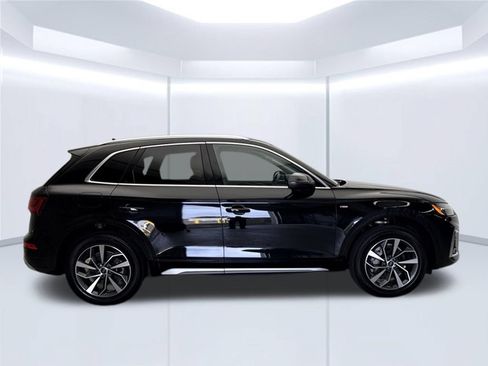 Certified 2023 Audi Q5 2.0T Premium Plus AWD/4WD image 6
