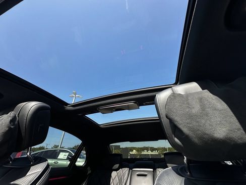 Certified 2024 Mercedes-Benz S 580 4MATIC Sedan image 33
