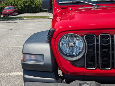 New 2025 Jeep Wrangler Unlimited Sport image 9