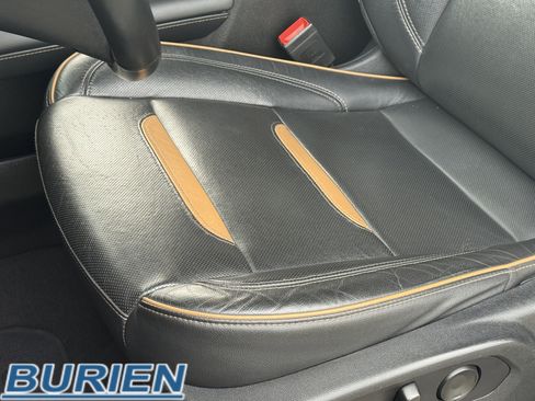 Used 2021 GMC Yukon AT4 image 11