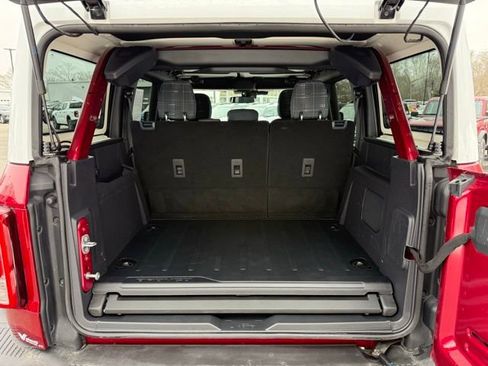 Certified 2025 Ford Bronco Heritage Edition image 6