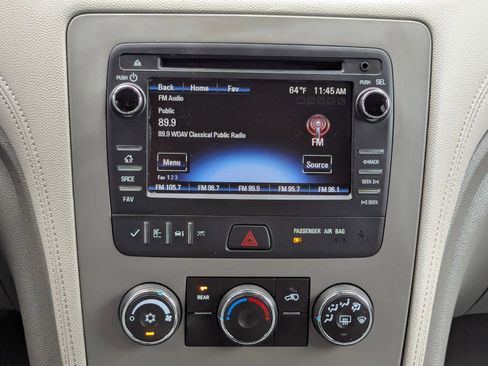 Used 2015 Chevrolet Traverse LS AWD/4WD image 21