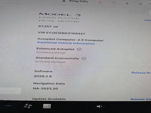 Used 2018 Tesla Model 3 Long Range image 11