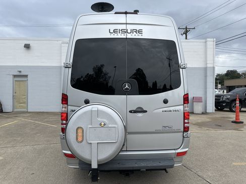 Used 2012 Mercedes-Benz Sprinter 3500 image 6