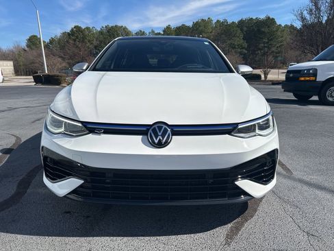 Used 2022 Volkswagen Golf R image 2