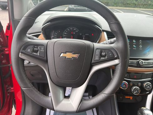 Used 2017 Chevrolet Trax Premier image 13