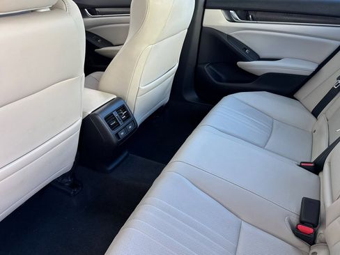 Used 2021 Honda Accord EX-L image 26