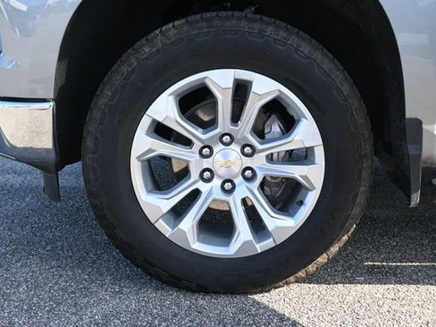 Used 2025 Chevrolet Silverado 1500 LTZ w/ LTZ Premium Package image 28