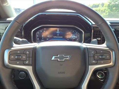 Used 2025 Chevrolet Silverado 1500 RST AWD/4WD image 18