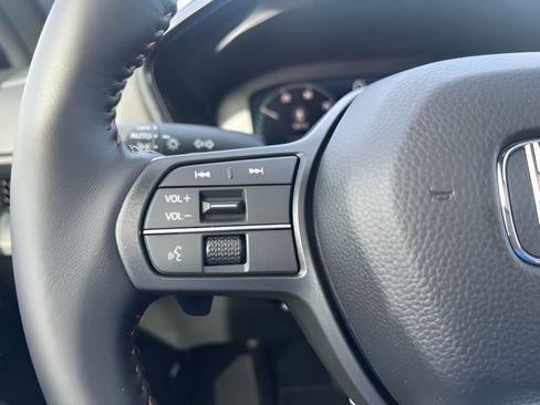 Used 2026 Honda CR-V Sport-L image 16