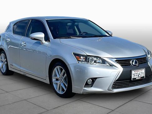 Used 2014 Lexus CT 200h FWD image 2