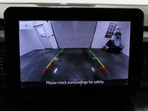 Used 2023 Ford Explorer XLT image 53