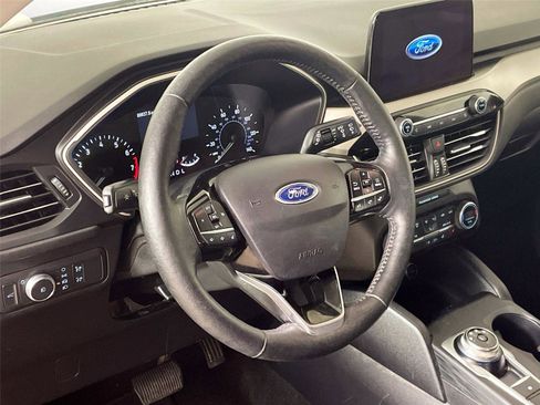 Used 2021 Ford Escape SEL AWD/4WD image 18