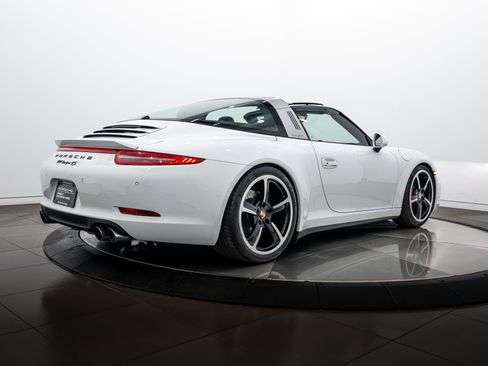 Certified 2014 Porsche 911 Targa 4S image 7