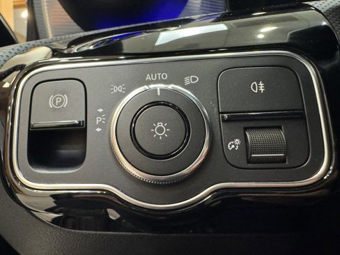 Certified 2022 Mercedes-Benz A 220 4MATIC image 18