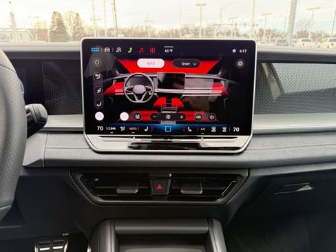 New 2026 Volkswagen Tiguan SE R-Line image 16