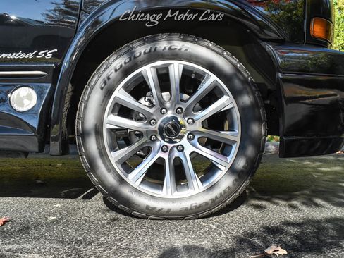 Used 2021 GMC Savana 2500 image 38