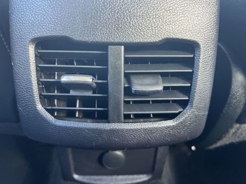 Used 2020 Ford Fusion Titanium image 22