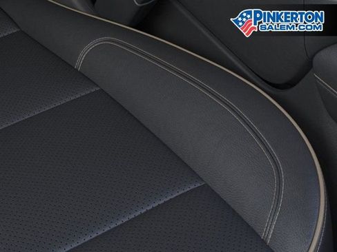 New 2026 Chevrolet Suburban Premier image 21