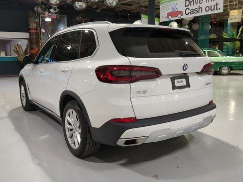 Used 2023 BMW X5 xDrive40i w/ Climate Comfort Package image 10