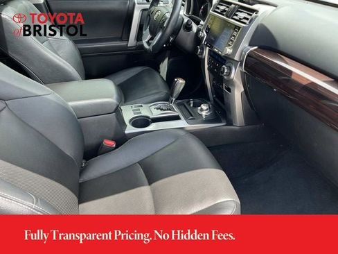 Used 2021 Toyota 4Runner Limited AWD/4WD image 23