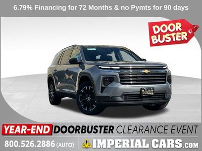 New 2025 Chevrolet Traverse LT w/ Enhanced Driving Package