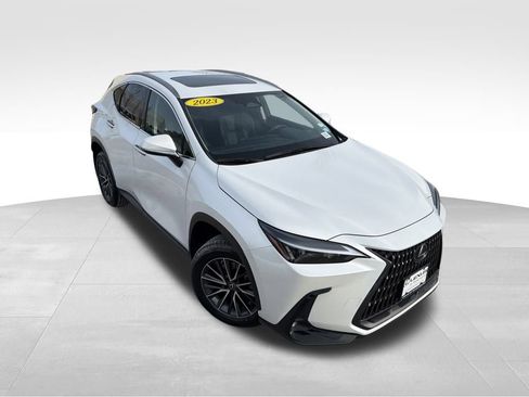 Used 2023 Lexus NX 350 AWD image 3