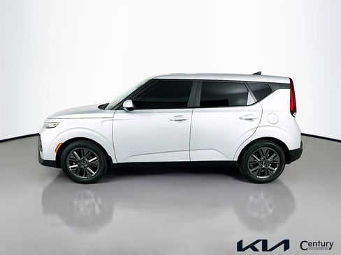 Used 2021 Kia Soul S FWD image 8