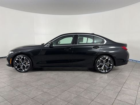 Used 2025 BMW 330i Sedan RWD image 2